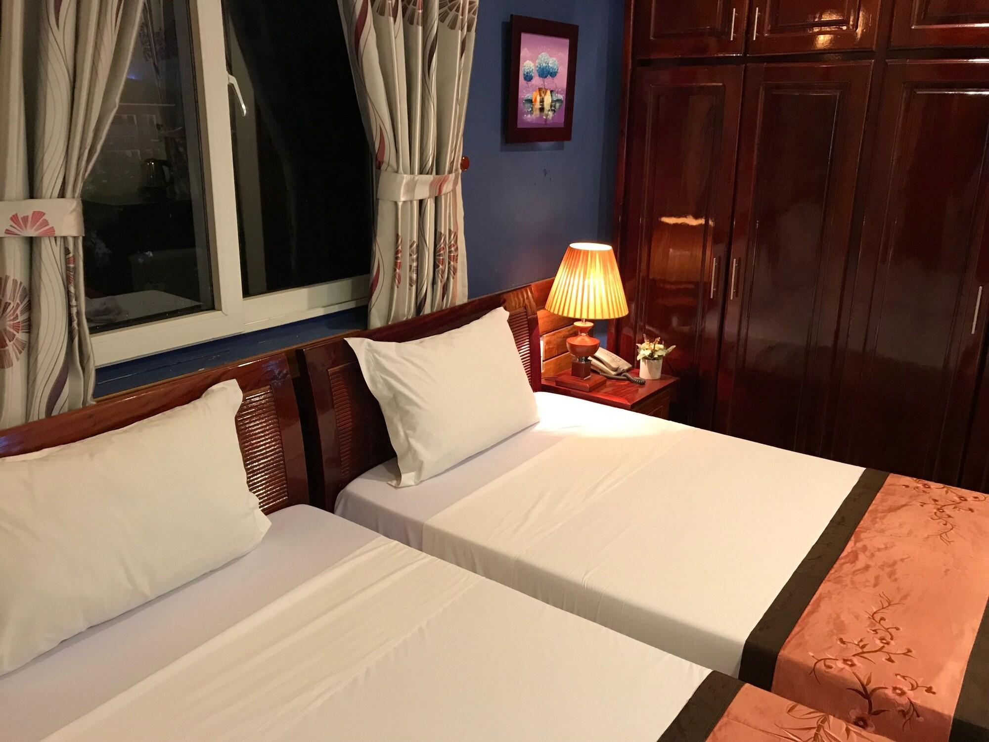 ซันนี่ เอ โฮเต็ล Hotel เว้ ภายนอก รูปภาพ