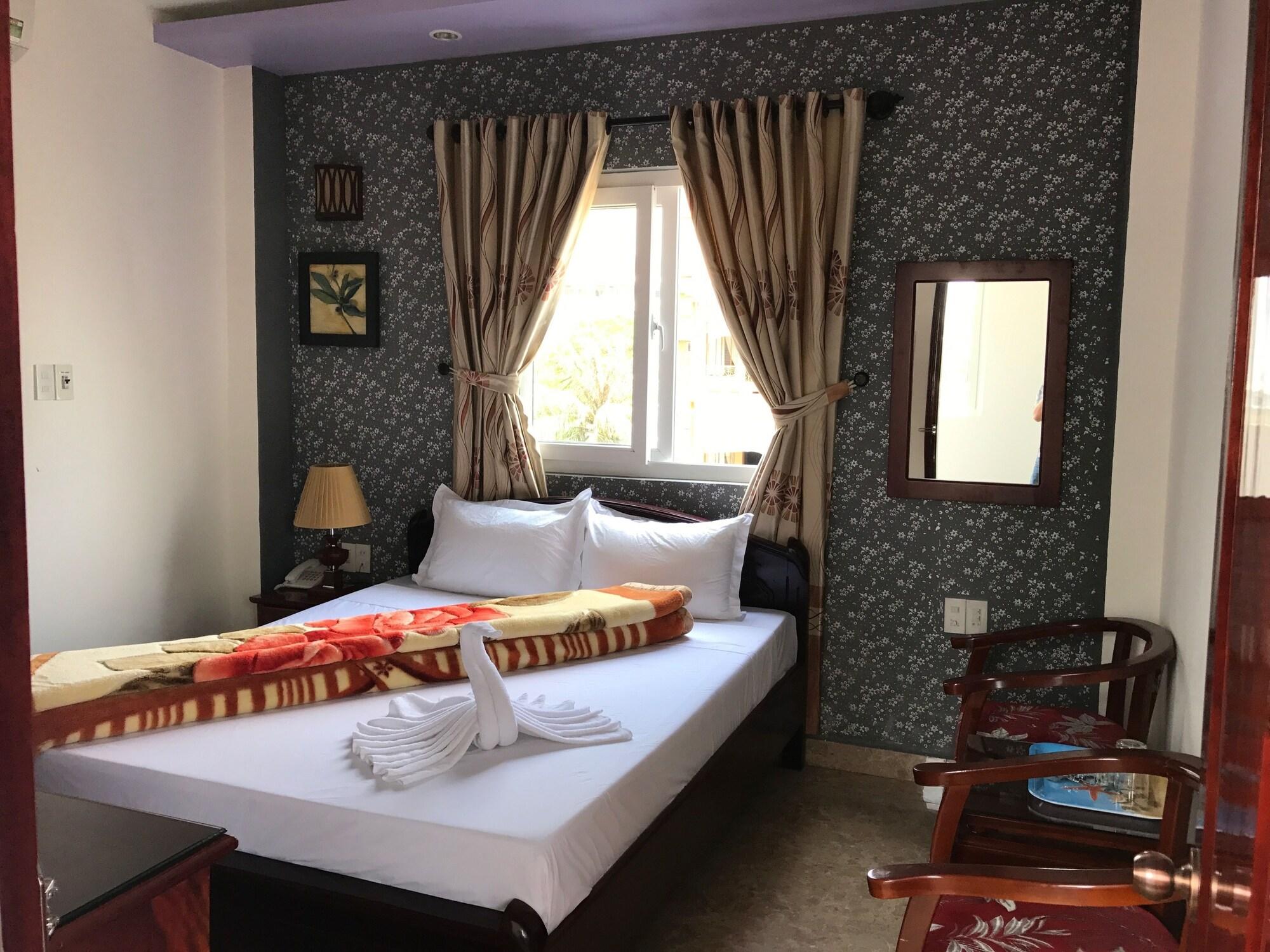 ซันนี่ เอ โฮเต็ล Hotel เว้ ภายนอก รูปภาพ
