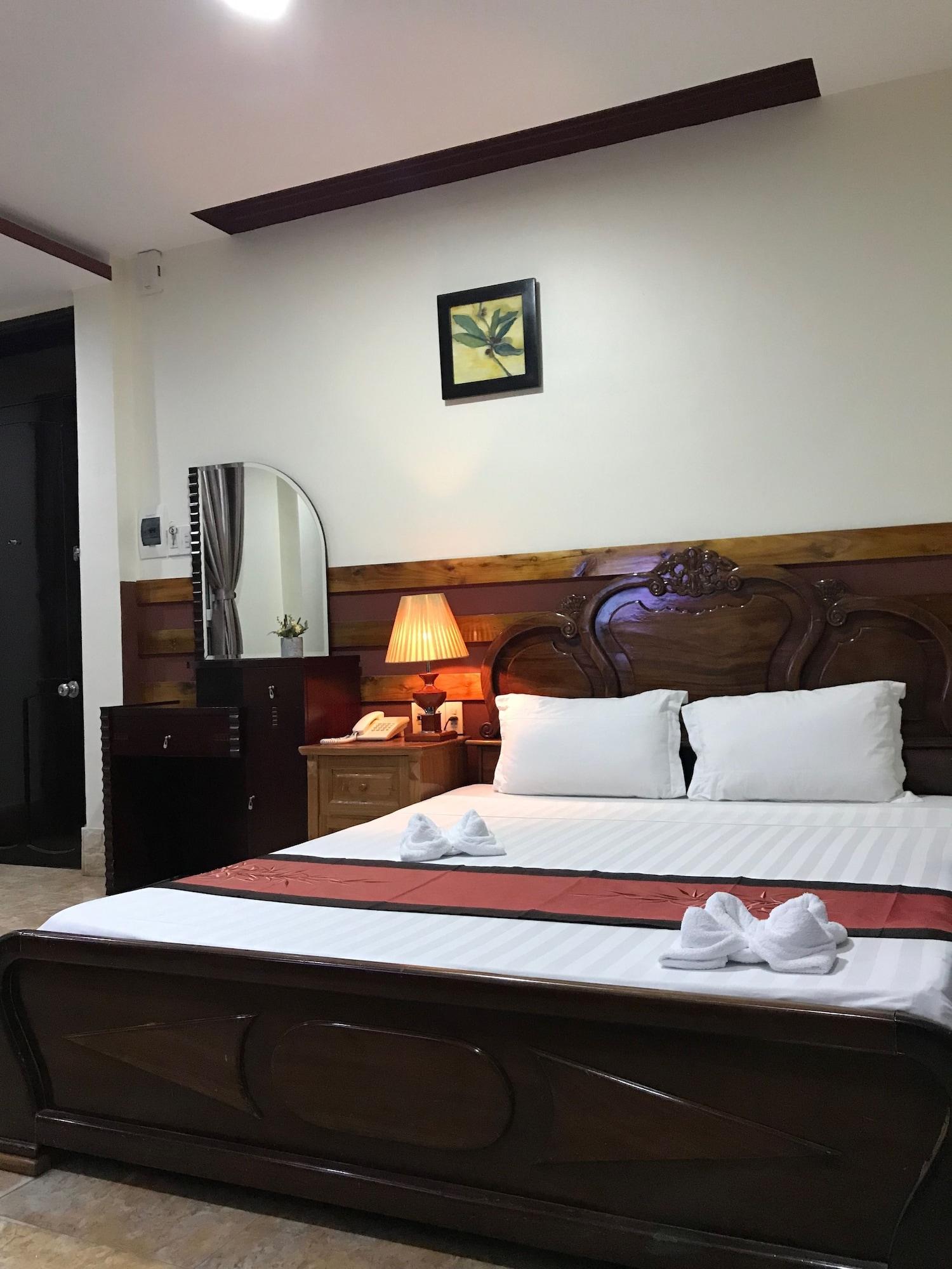 ซันนี่ เอ โฮเต็ล Hotel เว้ ภายนอก รูปภาพ